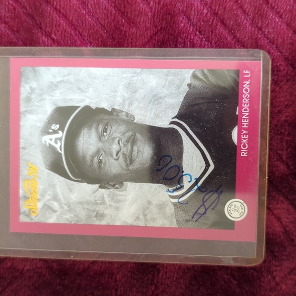 Baseball cards - Picture 5 of 7